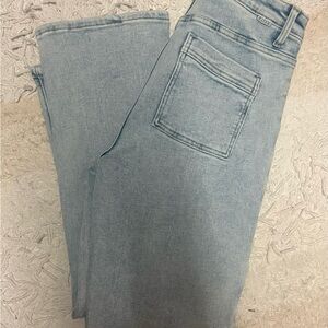 Risen Light Wash Womens Straight Jeans